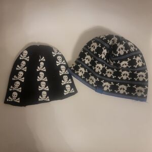 3/$10 BULA Black and White Skull Knit Beanie